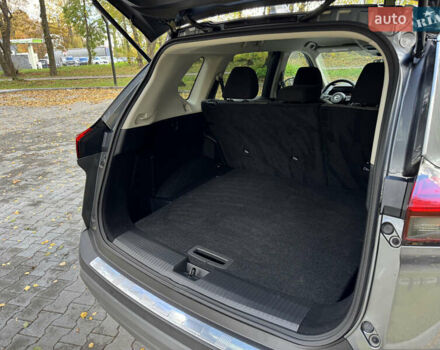 Серый Ниссан Rogue, объемом двигателя 2.49 л и пробегом 113 тыс. км за 21400 $, фото 12 на Automoto.ua