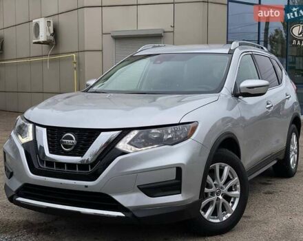Сірий Ніссан Rogue, об'ємом двигуна 2.5 л та пробігом 110 тис. км за 17500 $, фото 1 на Automoto.ua