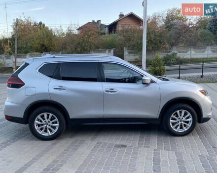 Серый Ниссан Rogue, объемом двигателя 2.49 л и пробегом 65 тыс. км за 16600 $, фото 7 на Automoto.ua