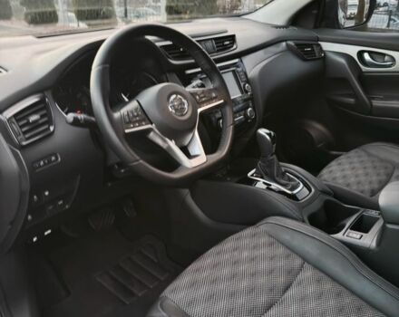 Серый Ниссан Rogue, объемом двигателя 2 л и пробегом 10 тыс. км за 17900 $, фото 6 на Automoto.ua