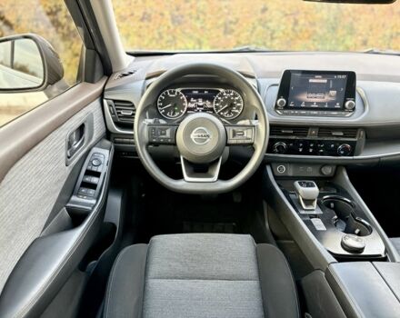 Серый Ниссан Rogue, объемом двигателя 2.5 л и пробегом 109 тыс. км за 20999 $, фото 9 на Automoto.ua