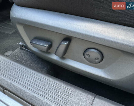 Серый Ниссан Rogue, объемом двигателя 2.49 л и пробегом 113 тыс. км за 21400 $, фото 10 на Automoto.ua