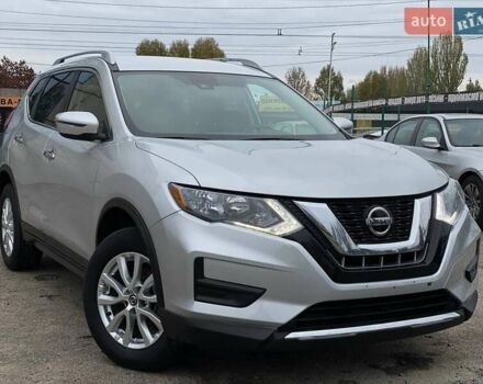 Сірий Ніссан Rogue, об'ємом двигуна 2.5 л та пробігом 110 тис. км за 17500 $, фото 3 на Automoto.ua