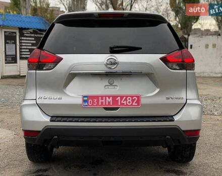 Сірий Ніссан Rogue, об'ємом двигуна 2.5 л та пробігом 110 тис. км за 17500 $, фото 7 на Automoto.ua