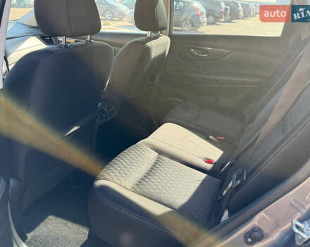 Серый Ниссан Rogue, объемом двигателя 2.49 л и пробегом 220 тыс. км за 14900 $, фото 10 на Automoto.ua