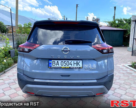 Серый Ниссан Rogue, объемом двигателя 2.5 л и пробегом 99 тыс. км за 26500 $, фото 3 на Automoto.ua