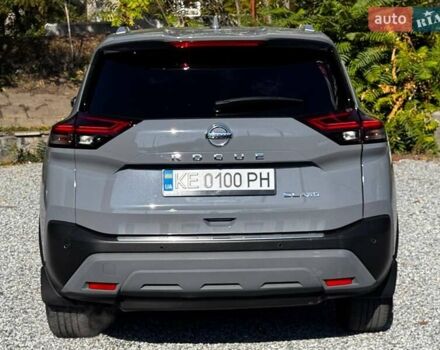 Серый Ниссан Rogue, объемом двигателя 2.49 л и пробегом 65 тыс. км за 28000 $, фото 6 на Automoto.ua