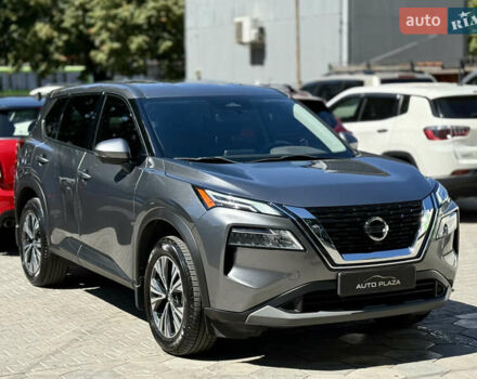 Сірий Ніссан Rogue, об'ємом двигуна 2.49 л та пробігом 28 тис. км за 24900 $, фото 2 на Automoto.ua