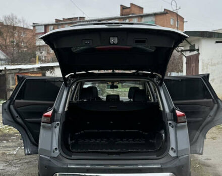 Серый Ниссан Rogue, объемом двигателя 2.49 л и пробегом 84 тыс. км за 27200 $, фото 8 на Automoto.ua