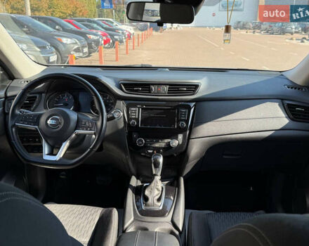 Серый Ниссан Rogue, объемом двигателя 2.49 л и пробегом 220 тыс. км за 14900 $, фото 12 на Automoto.ua