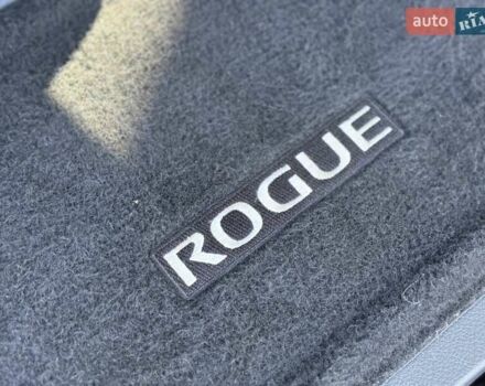 Серый Ниссан Rogue, объемом двигателя 2.5 л и пробегом 124 тыс. км за 19800 $, фото 80 на Automoto.ua
