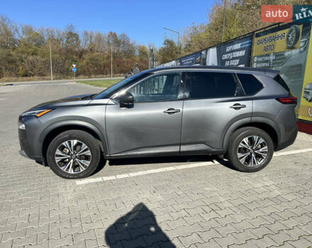 Серый Ниссан Rogue, объемом двигателя 2.49 л и пробегом 152 тыс. км за 19499 $, фото 4 на Automoto.ua