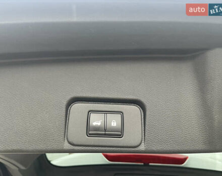 Серый Ниссан Rogue, объемом двигателя 2.49 л и пробегом 145 тыс. км за 22850 $, фото 21 на Automoto.ua