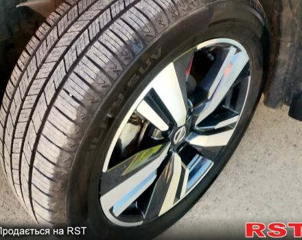 Серый Ниссан Rogue, объемом двигателя 2.5 л и пробегом 61 тыс. км за 22450 $, фото 5 на Automoto.ua