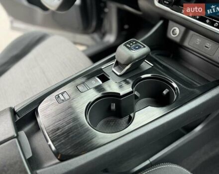 Сірий Ніссан Rogue, об'ємом двигуна 2.49 л та пробігом 127 тис. км за 18800 $, фото 37 на Automoto.ua
