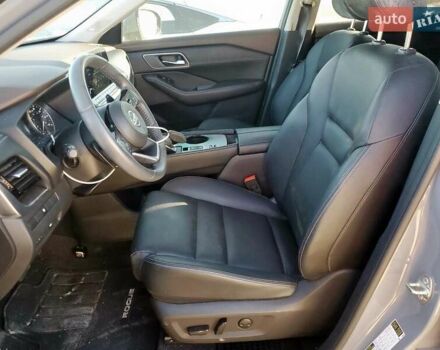 Серый Ниссан Rogue, объемом двигателя 2.49 л и пробегом 56 тыс. км за 4900 $, фото 6 на Automoto.ua