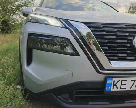 Серый Ниссан Rogue, объемом двигателя 2.49 л и пробегом 104 тыс. км за 21600 $, фото 4 на Automoto.ua