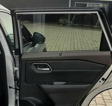 Серый Ниссан Rogue, объемом двигателя 2.5 л и пробегом 46 тыс. км за 29000 $, фото 12 на Automoto.ua