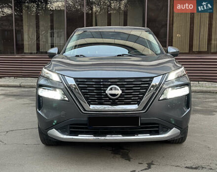 Серый Ниссан Rogue, объемом двигателя 2.49 л и пробегом 151 тыс. км за 19990 $, фото 2 на Automoto.ua