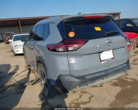 Сірий Ніссан Rogue, об'ємом двигуна 2.5 л та пробігом 73 тис. км за 6000 $, фото 3 на Automoto.ua