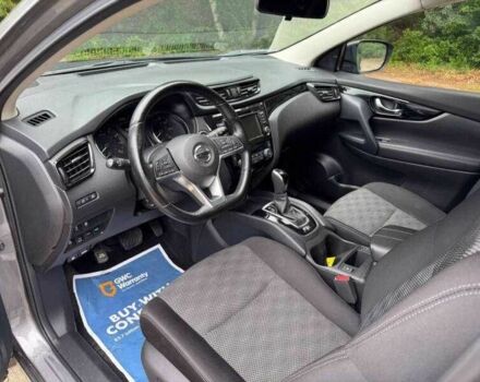 Серый Ниссан Rogue, объемом двигателя 2 л и пробегом 39 тыс. км за 4000 $, фото 4 на Automoto.ua