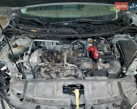 Серый Ниссан Rogue, объемом двигателя 2.49 л и пробегом 129 тыс. км за 5100 $, фото 11 на Automoto.ua