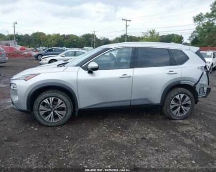 Серый Ниссан Rogue, объемом двигателя 2.5 л и пробегом 85 тыс. км за 5000 $, фото 14 на Automoto.ua