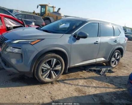 Сірий Ніссан Rogue, об'ємом двигуна 2.5 л та пробігом 73 тис. км за 6000 $, фото 2 на Automoto.ua