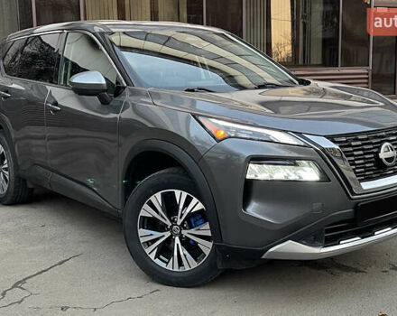 Серый Ниссан Rogue, объемом двигателя 2.49 л и пробегом 151 тыс. км за 19990 $, фото 4 на Automoto.ua