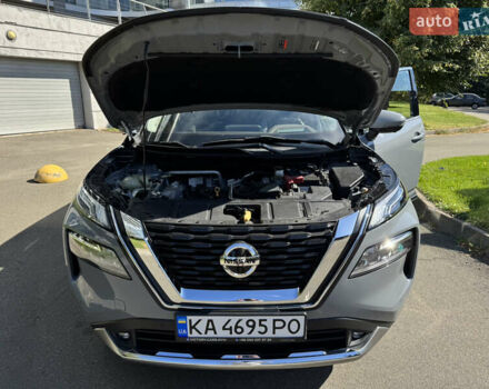 Сірий Ніссан Rogue, об'ємом двигуна 2.49 л та пробігом 27 тис. км за 30900 $, фото 5 на Automoto.ua