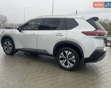 Серый Ниссан Rogue, объемом двигателя 2.49 л и пробегом 145 тыс. км за 22850 $, фото 11 на Automoto.ua