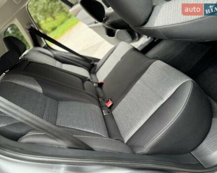 Сірий Ніссан Rogue, об'ємом двигуна 2.49 л та пробігом 127 тис. км за 18800 $, фото 23 на Automoto.ua