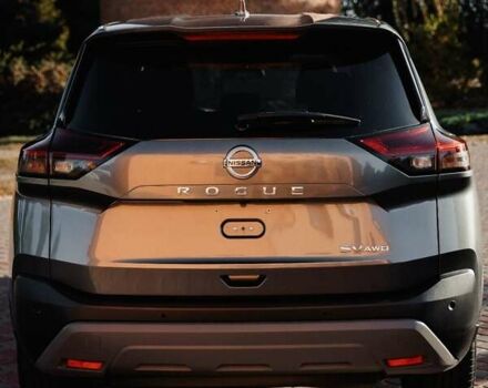 Сірий Ніссан Rogue, об'ємом двигуна 2.49 л та пробігом 125 тис. км за 24200 $, фото 7 на Automoto.ua