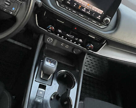 Серый Ниссан Rogue, объемом двигателя 2.49 л и пробегом 151 тыс. км за 19990 $, фото 17 на Automoto.ua