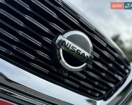 Сірий Ніссан Rogue, об'ємом двигуна 2.49 л та пробігом 127 тис. км за 18800 $, фото 48 на Automoto.ua