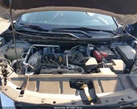 Сірий Ніссан Rogue, об'ємом двигуна 2.5 л та пробігом 73 тис. км за 6000 $, фото 9 на Automoto.ua