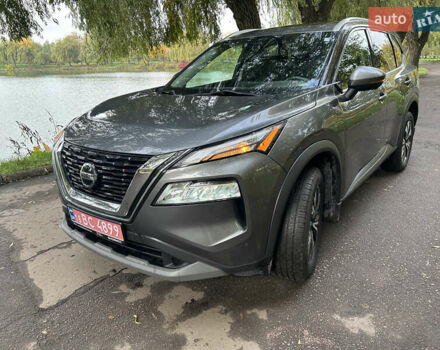 Серый Ниссан Rogue, объемом двигателя 2.5 л и пробегом 71 тыс. км за 21999 $, фото 1 на Automoto.ua