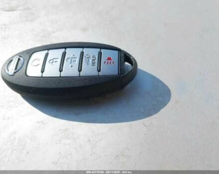 Сірий Ніссан Rogue, об'ємом двигуна 2.5 л та пробігом 73 тис. км за 6000 $, фото 10 на Automoto.ua