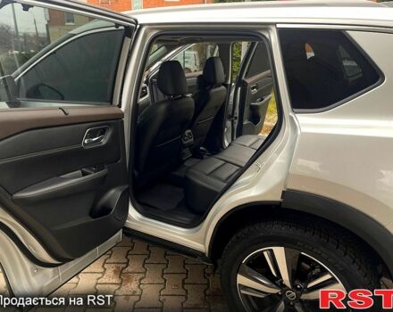 Серый Ниссан Rogue, объемом двигателя 2.5 л и пробегом 57 тыс. км за 25200 $, фото 10 на Automoto.ua