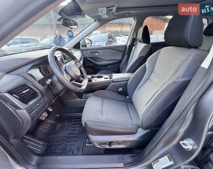 Серый Ниссан Rogue, объемом двигателя 2.49 л и пробегом 65 тыс. км за 22800 $, фото 9 на Automoto.ua