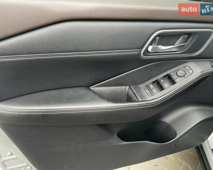 Серый Ниссан Rogue, объемом двигателя 2.49 л и пробегом 145 тыс. км за 22850 $, фото 36 на Automoto.ua