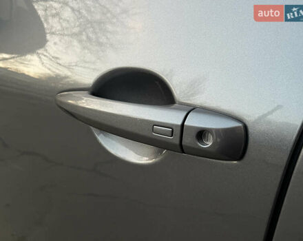 Серый Ниссан Rogue, объемом двигателя 2.49 л и пробегом 151 тыс. км за 19990 $, фото 8 на Automoto.ua