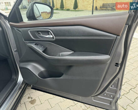 Сірий Ніссан Rogue, об'ємом двигуна 2.49 л та пробігом 140 тис. км за 23500 $, фото 11 на Automoto.ua