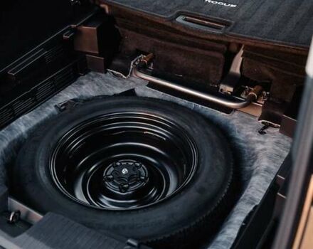 Сірий Ніссан Rogue, об'ємом двигуна 2.49 л та пробігом 125 тис. км за 24200 $, фото 54 на Automoto.ua