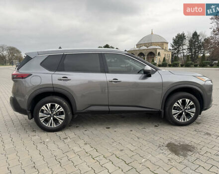 Сірий Ніссан Rogue, об'ємом двигуна 2.49 л та пробігом 140 тис. км за 23500 $, фото 27 на Automoto.ua