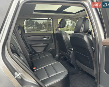 Сірий Ніссан Rogue, об'ємом двигуна 2.49 л та пробігом 140 тис. км за 23500 $, фото 13 на Automoto.ua