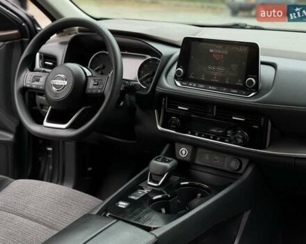 Сірий Ніссан Rogue, об'ємом двигуна 2.49 л та пробігом 127 тис. км за 18800 $, фото 20 на Automoto.ua