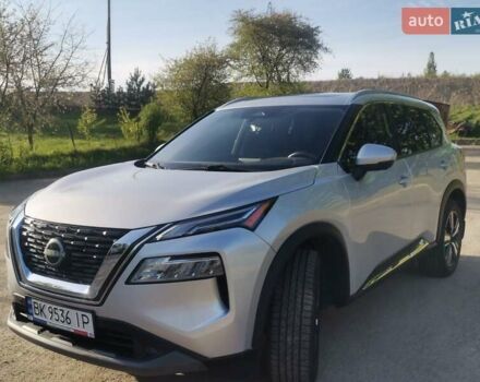 Сірий Ніссан Rogue, об'ємом двигуна 2.49 л та пробігом 60 тис. км за 23200 $, фото 2 на Automoto.ua