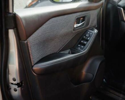 Сірий Ніссан Rogue, об'ємом двигуна 2.49 л та пробігом 125 тис. км за 24200 $, фото 24 на Automoto.ua