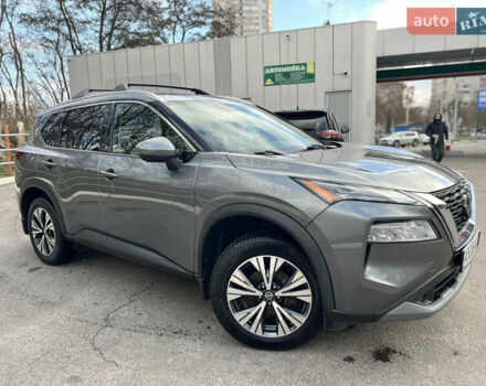 Сірий Ніссан Rogue, об'ємом двигуна 2.49 л та пробігом 91 тис. км за 22700 $, фото 4 на Automoto.ua